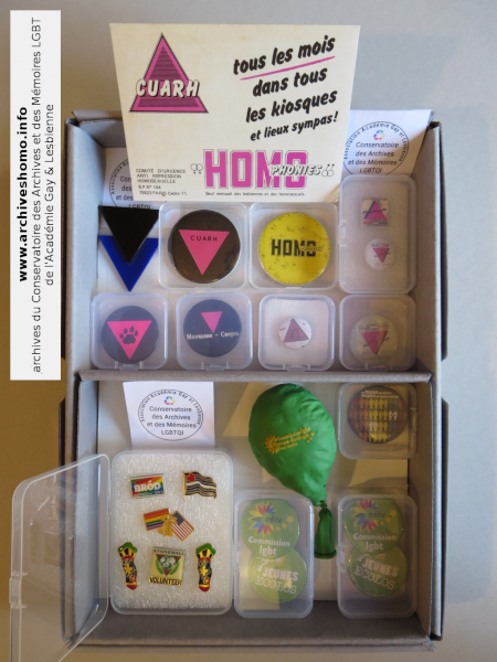 Collection des pins, badges, balons de HES LGBTQI